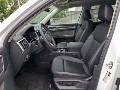 2023 Volkswagen Atlas 2.0T SE w/Technology