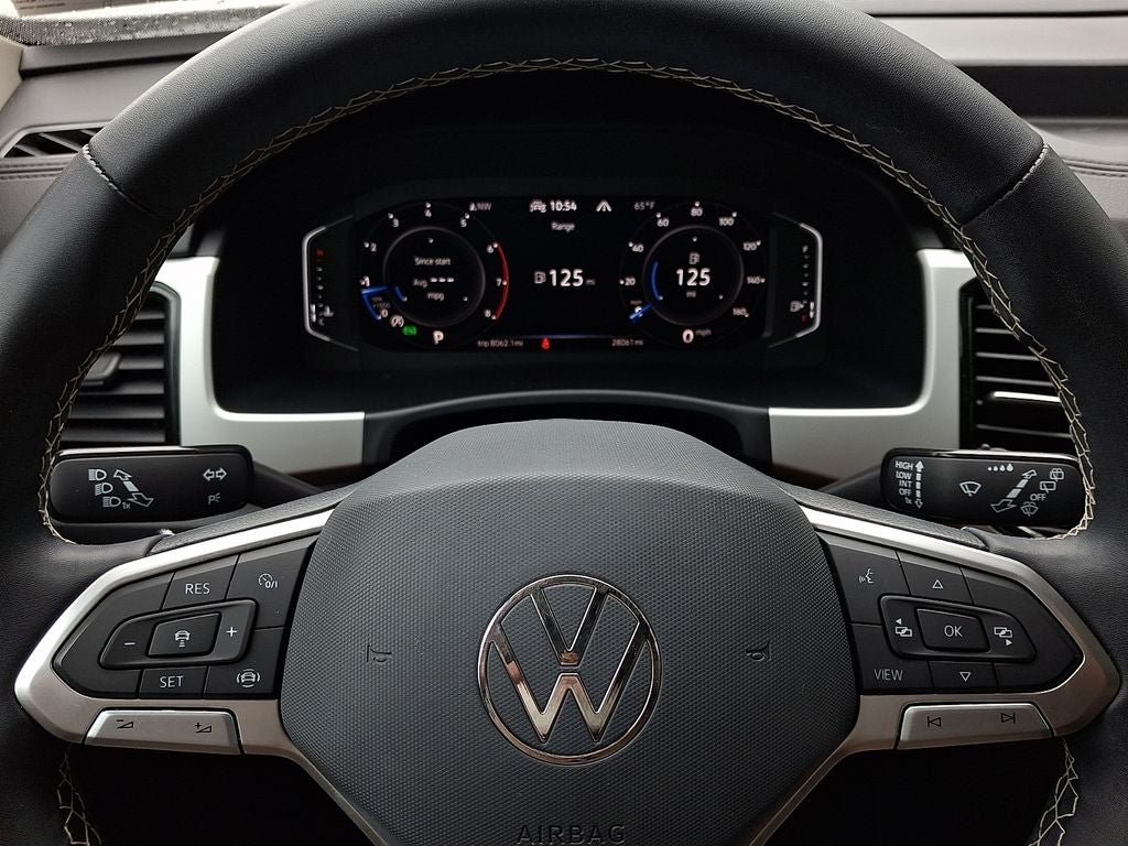 2023 Volkswagen Atlas 2.0T SE w/Technology