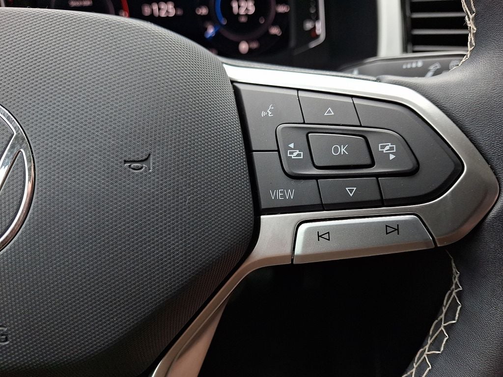 2023 Volkswagen Atlas 2.0T SE w/Technology