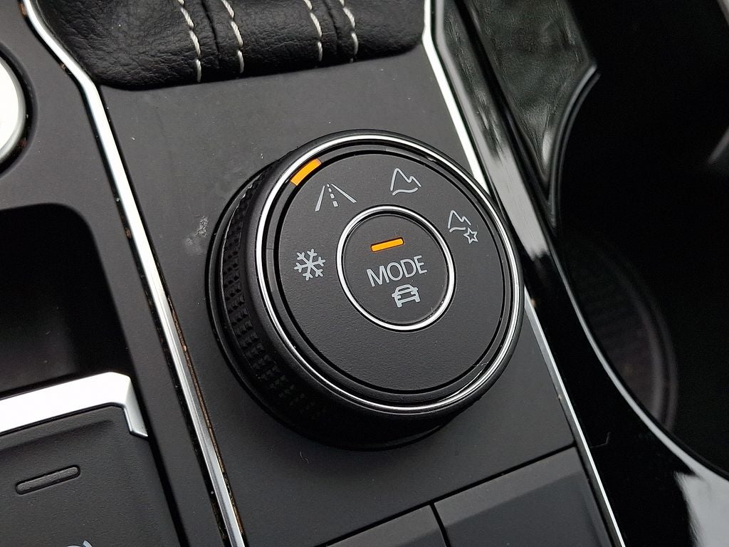 2023 Volkswagen Atlas 2.0T SE w/Technology