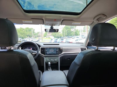 2023 Volkswagen Atlas 3.6L V6 SE w/Technology