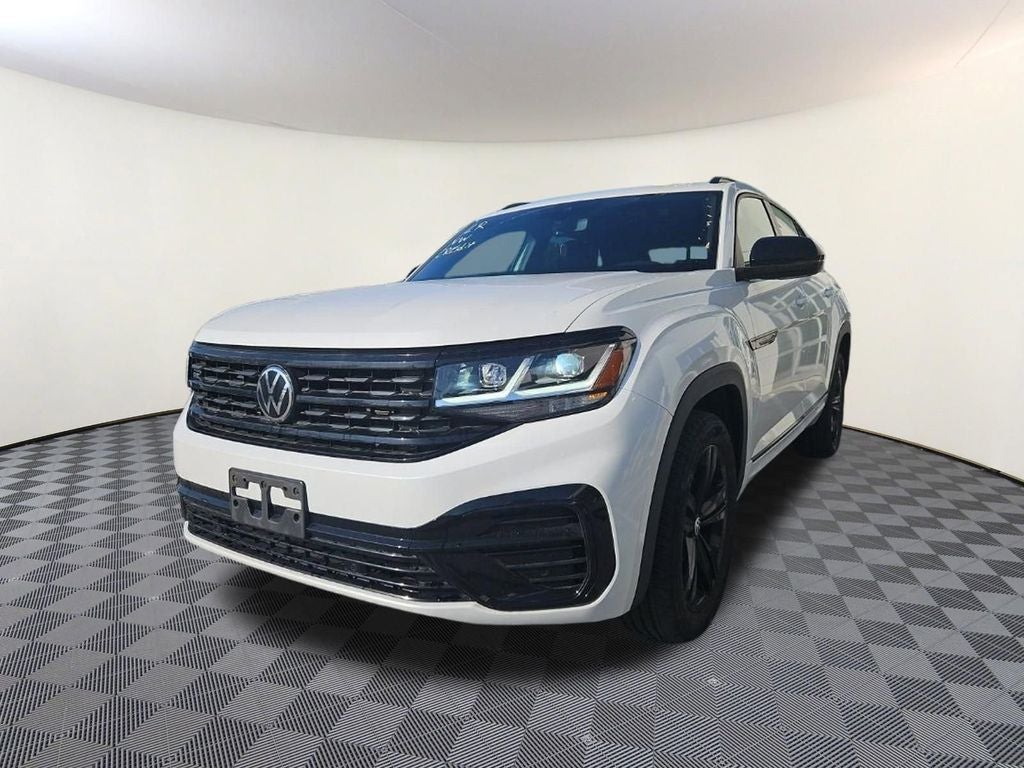 2023 Volkswagen Atlas Cross Sport 2.0T SEL R-Line