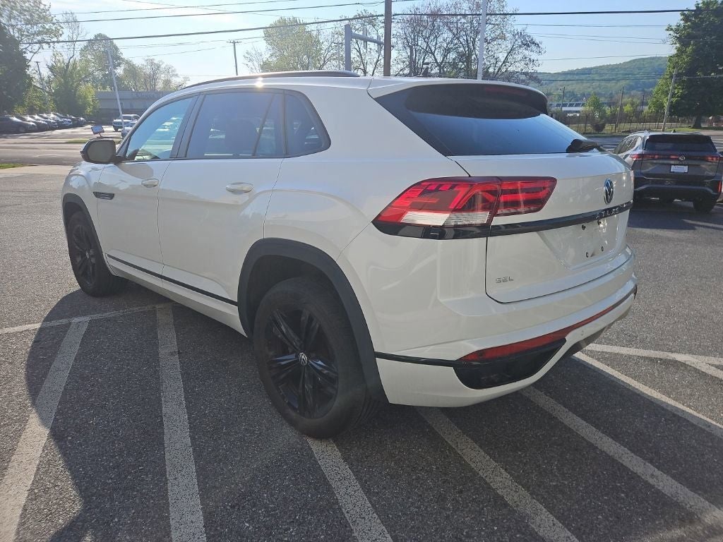 2023 Volkswagen Atlas Cross Sport 2.0T SEL R-Line