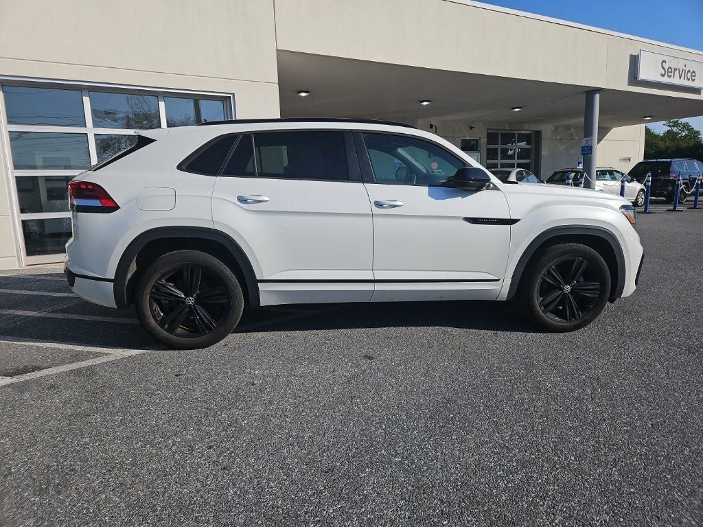 2023 Volkswagen Atlas Cross Sport 2.0T SEL R-Line