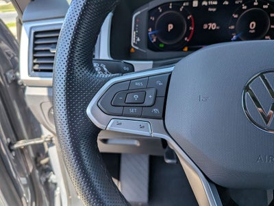 2023 Volkswagen Atlas Cross Sport 2.0T SEL R-Line