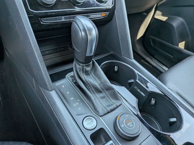 2023 Volkswagen Atlas Cross Sport 2.0T SEL R-Line