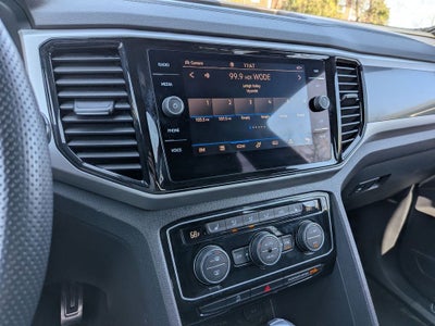 2023 Volkswagen Atlas Cross Sport 2.0T SEL R-Line