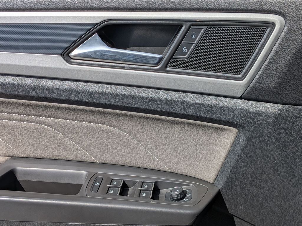 2023 Volkswagen Atlas 3.6L V6 SEL R-Line