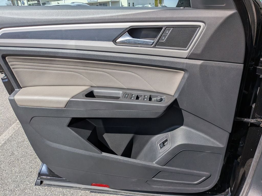 2023 Volkswagen Atlas 3.6L V6 SEL R-Line