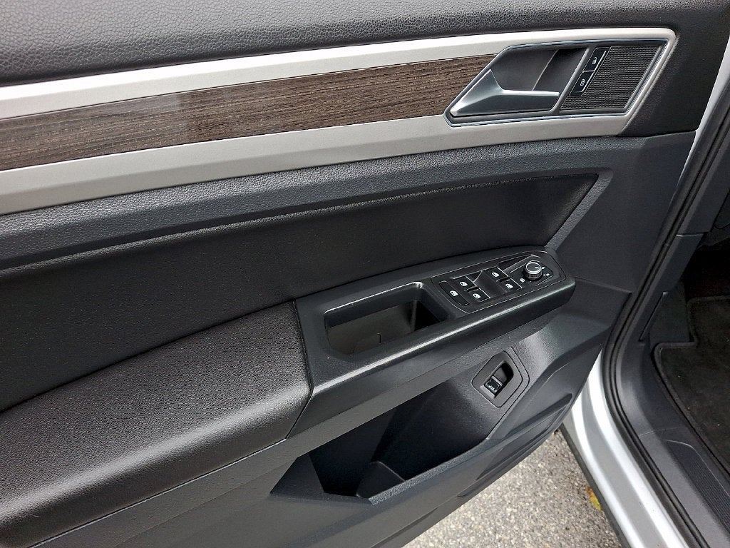 2019 Volkswagen Atlas 3.6L V6 SE w/Technology