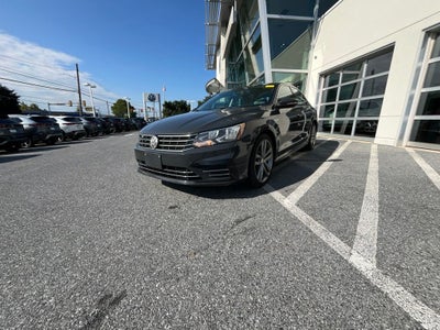 2017 Volkswagen Passat 1.8T R-Line