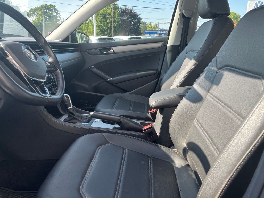 2020 Volkswagen Passat 2.0T SE