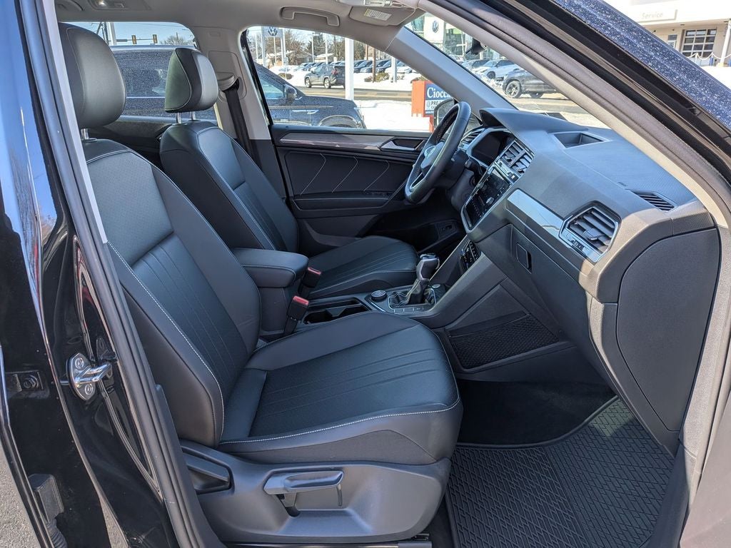 2022 Volkswagen Tiguan 2.0T SE