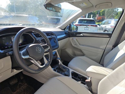 2024 Volkswagen Tiguan 2.0T SE