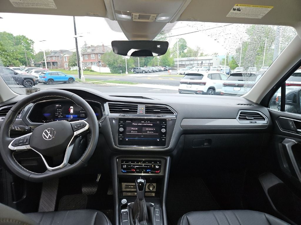 2023 Volkswagen Tiguan 2.0T SE