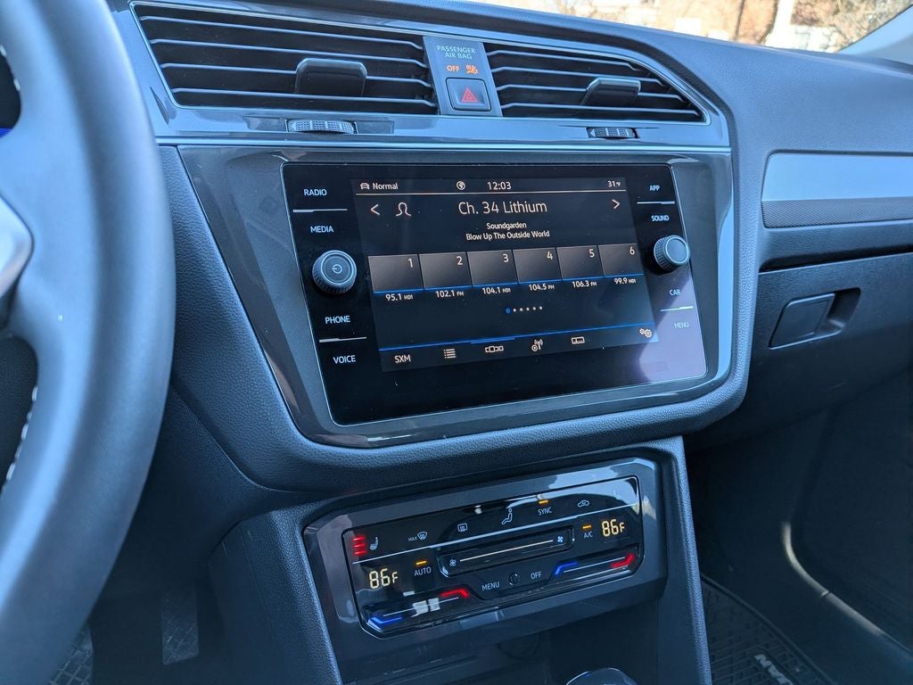 2022 Volkswagen Tiguan 2.0T SE