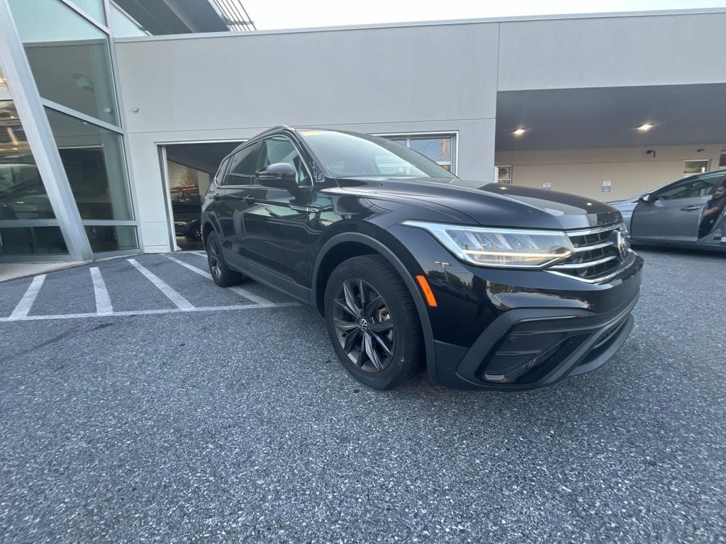 2023 Volkswagen Tiguan 2.0T SE