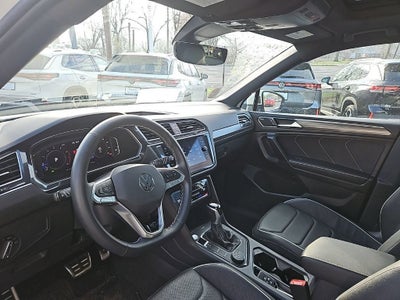 2023 Volkswagen Tiguan 2.0T SEL R-Line