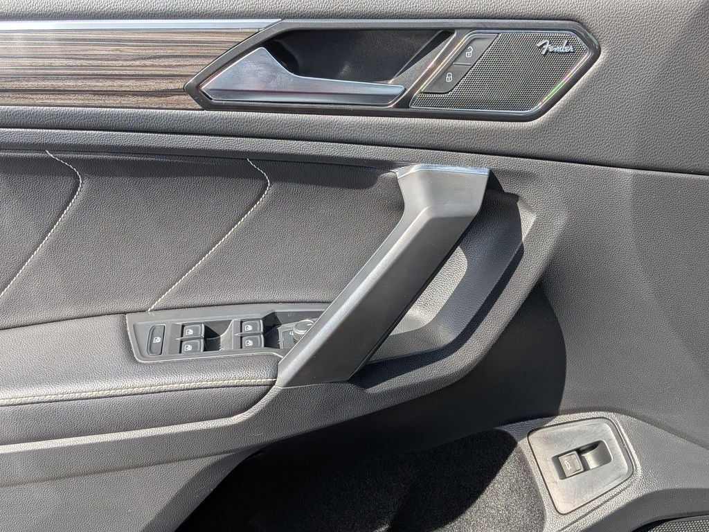 2023 Volkswagen Tiguan 2.0T SEL R-Line