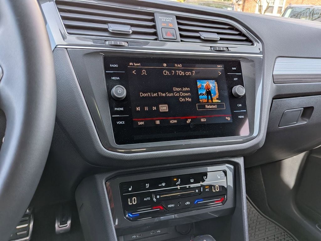 2023 Volkswagen Tiguan 2.0T SEL R-Line