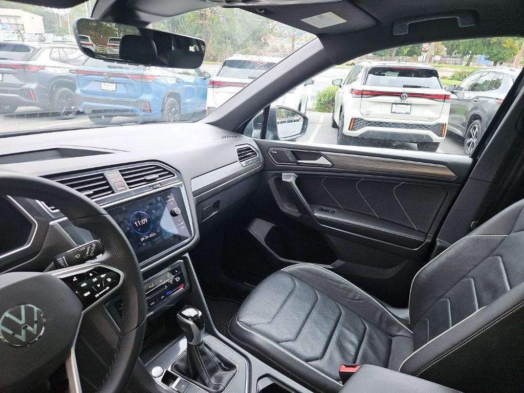 2024 Volkswagen Tiguan 2.0T SEL R-Line