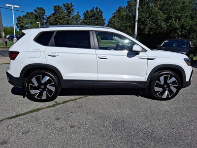 2024 Volkswagen Taos 1.5T SEL