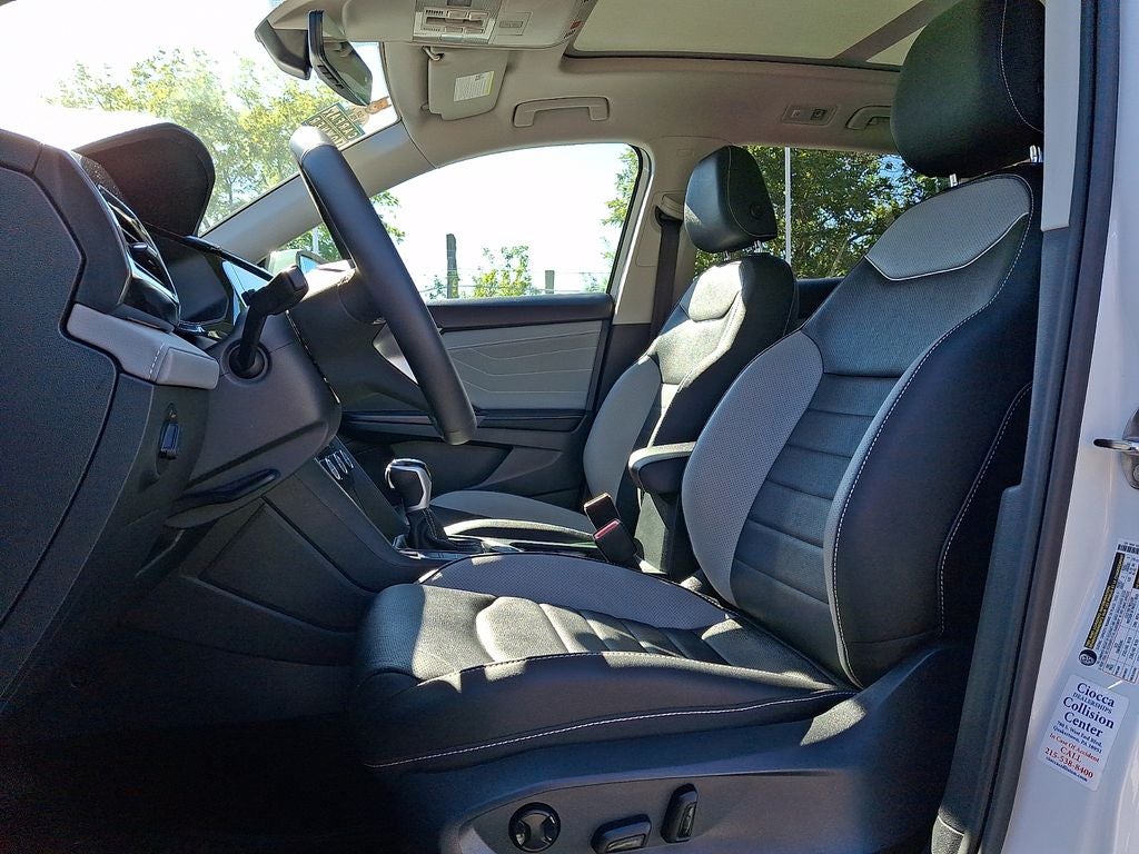 2024 Volkswagen Taos 1.5T SEL