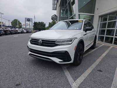 2024 Volkswagen Tiguan 2.0T SE R-Line Black