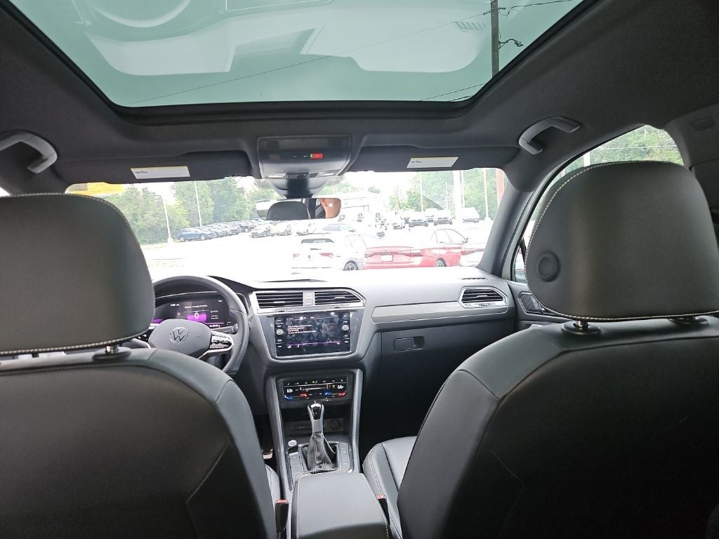2024 Volkswagen Tiguan 2.0T SE R-Line Black
