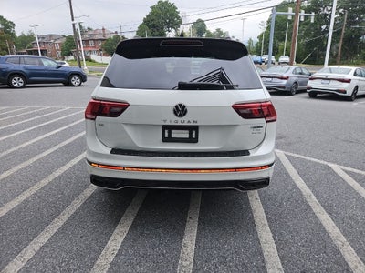 2024 Volkswagen Tiguan 2.0T SE R-Line Black