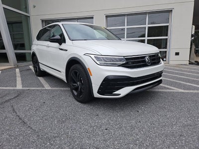 2024 Volkswagen Tiguan 2.0T SE R-Line Black