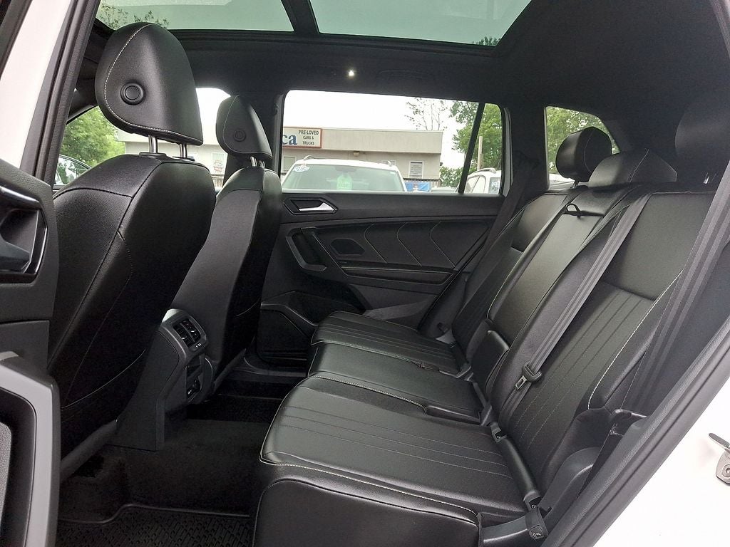 2024 Volkswagen Tiguan 2.0T SE R-Line Black