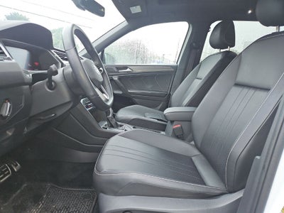2024 Volkswagen Tiguan 2.0T SE R-Line Black