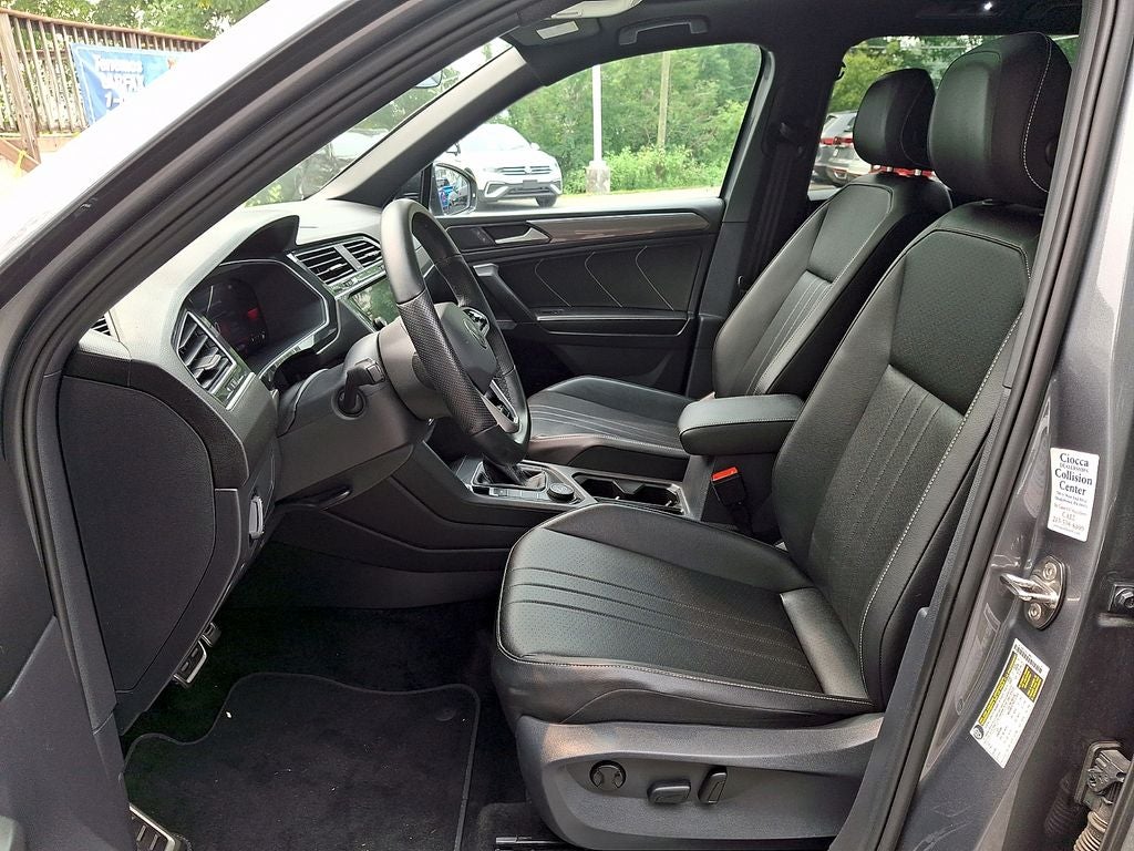 2023 Volkswagen Tiguan 2.0T SE R-Line Black