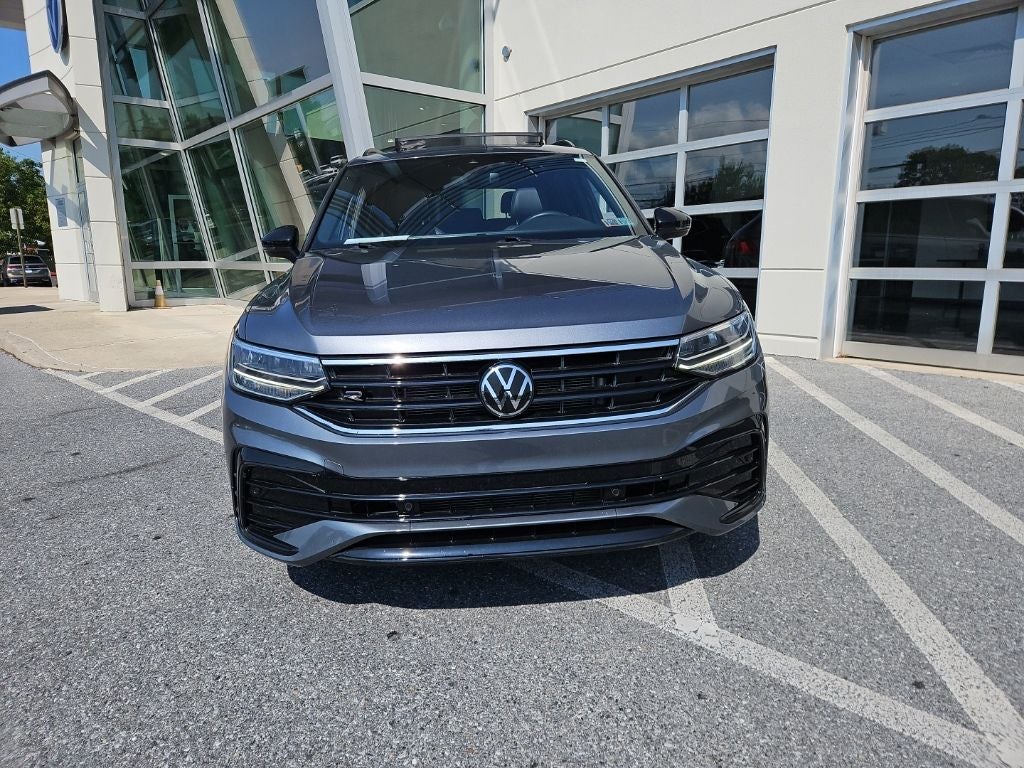 2023 Volkswagen Tiguan 2.0T SE R-Line Black