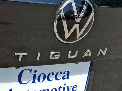 2023 Volkswagen Tiguan 2.0T SE R-Line Black