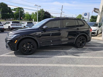 2024 Volkswagen Tiguan 2.0T SE R-Line Black