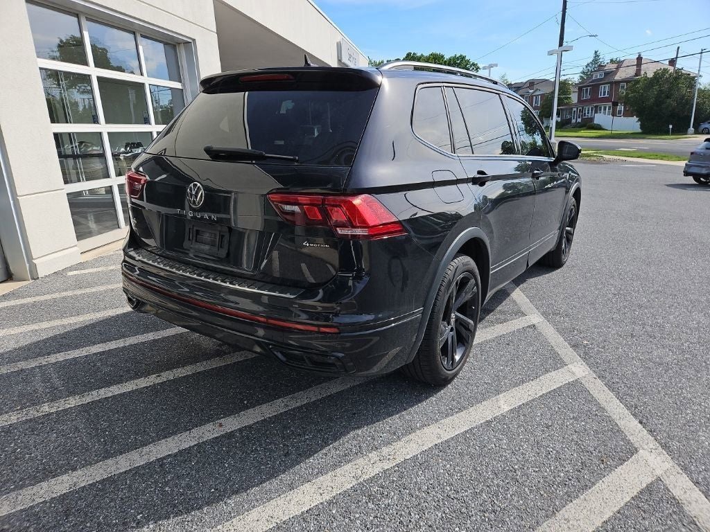 2024 Volkswagen Tiguan 2.0T SE R-Line Black