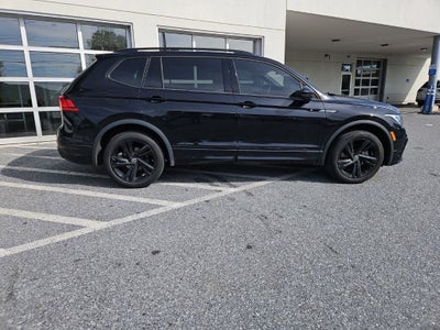 2024 Volkswagen Tiguan 2.0T SE R-Line Black