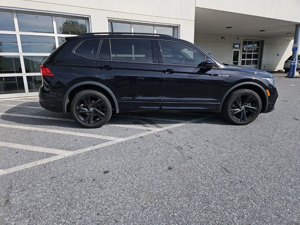 2024 Volkswagen Tiguan 2.0T SE R-Line Black