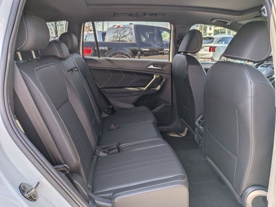 2024 Volkswagen Tiguan 2.0T SE R-Line Black