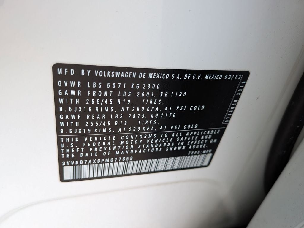 2023 Volkswagen Tiguan 2.0T SE R-Line Black