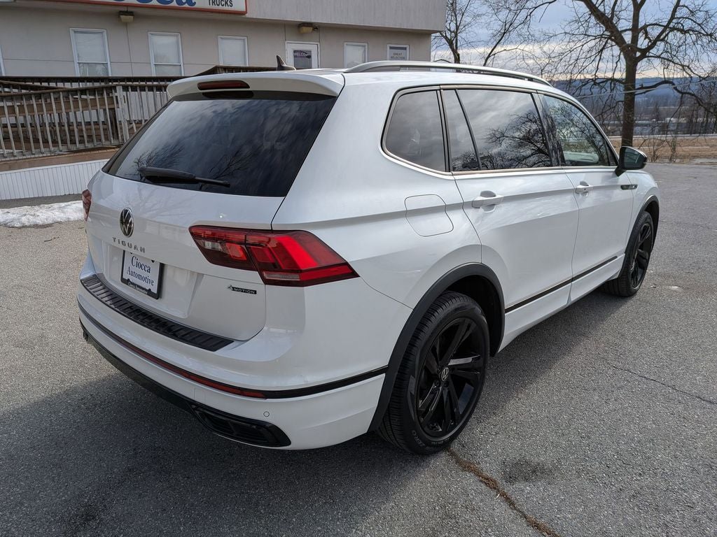 2023 Volkswagen Tiguan 2.0T SE R-Line Black