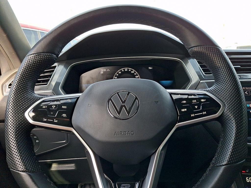 2024 Volkswagen Tiguan 2.0T SE R-Line Black