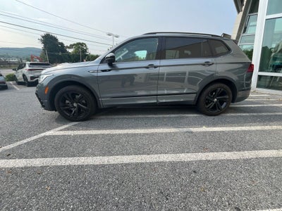 2024 Volkswagen Tiguan 2.0T SE R-Line Black