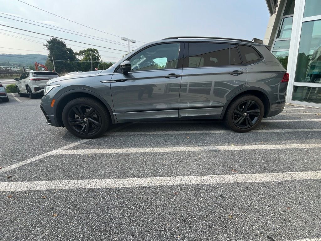 2024 Volkswagen Tiguan 2.0T SE R-Line Black