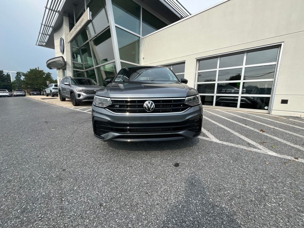 2024 Volkswagen Tiguan 2.0T SE R-Line Black