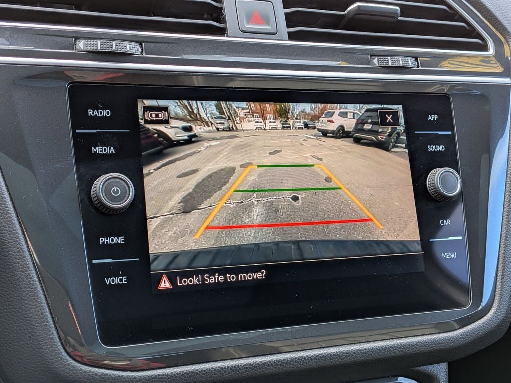 2024 Volkswagen Tiguan 2.0T SE R-Line Black