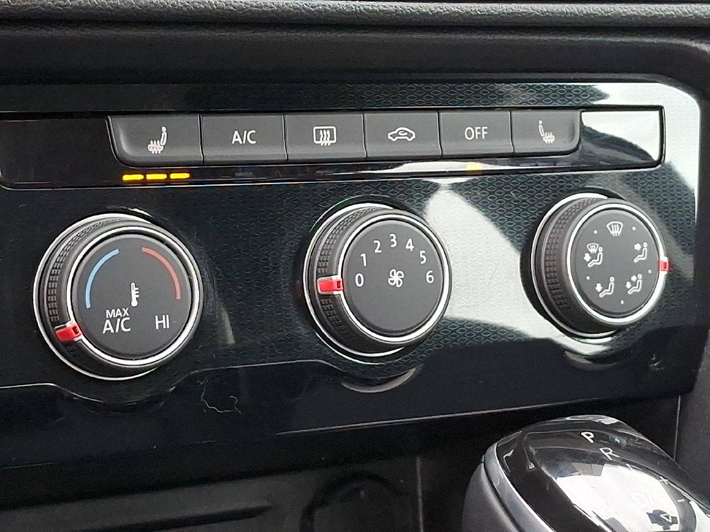 2025 Volkswagen Taos 1.5T S
