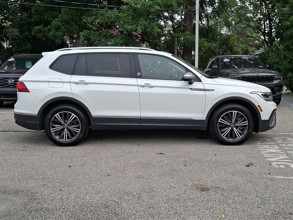 2024 Volkswagen Tiguan 2.0T Wolfsburg Edition